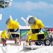 1169 - 2 Snow Cannons