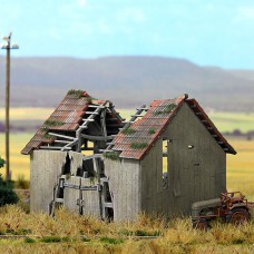 1405 - Dilapidated Barn