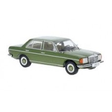 MB – 240D (W123) – Green