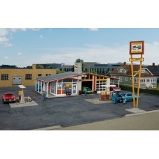 533541 - Vintage Gas Station