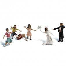 A1932 – Wedding Bouquet Toss