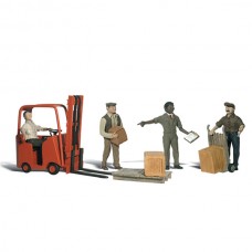 A2192 – Workers with forklift